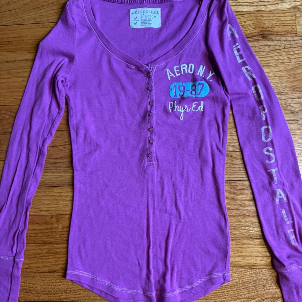 2000s y2k vintage Aeropostale long sleeve half way button up longsleeve shirt